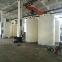 質美價優(yōu)的塑料水箱容器批發(fā)